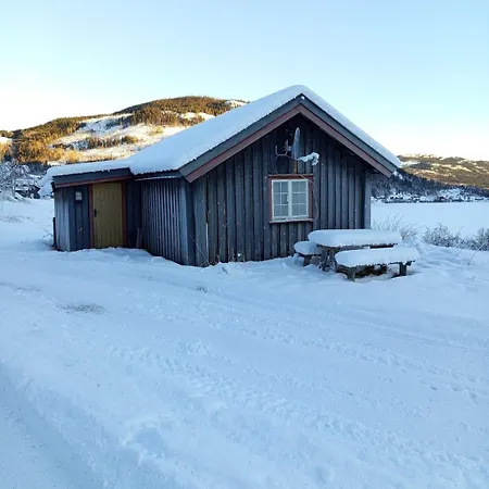 Nyaraló Idyllic At Bjaarvatnet
