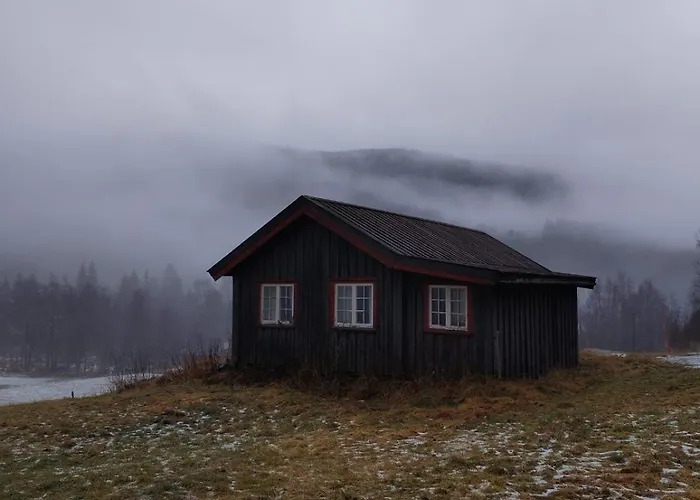 Idyllic At Bjaarvatnet Ferienhaus